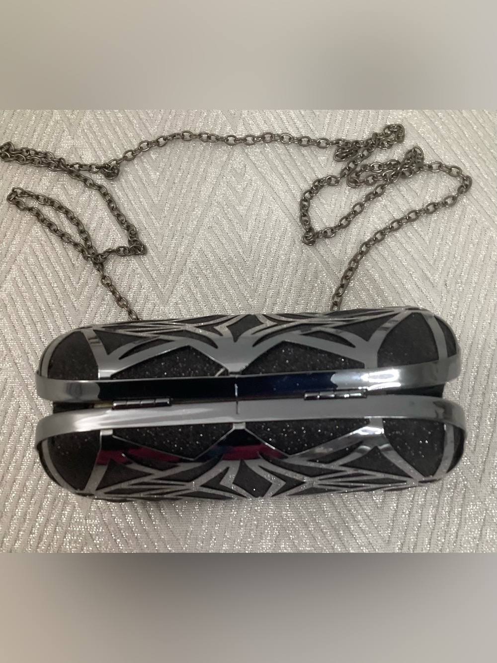 JNB Black Geometric Hard Shell Clutch - Picture 4 of 6